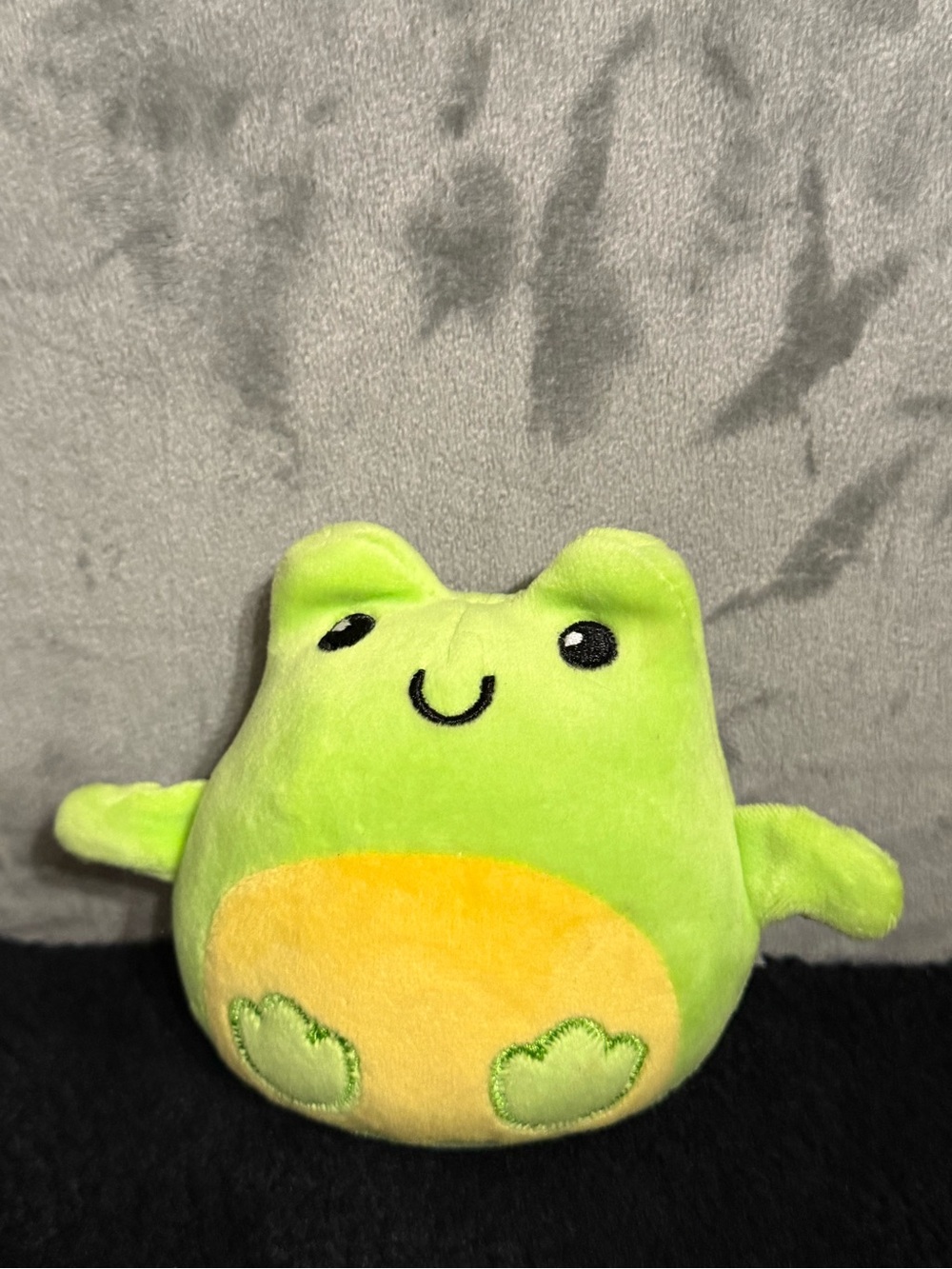 Dan Dee Green Frog Plush Lime Green Yellow Belly Stuffed Animal